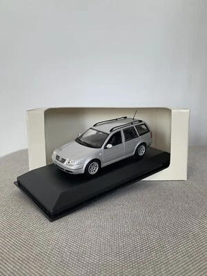 Variante Volkswagen Bora - scala 1/43 - modellino VW Minichamps - Immagine 1 di 4