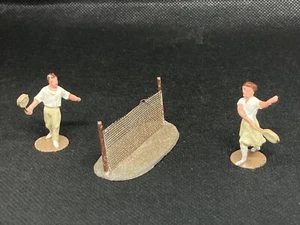 Tennis Players And Net By Heyde (Yellow 737) - Picture 1 of 10