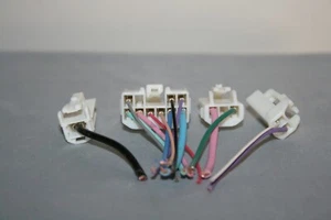 12 13 14 Toyota pigtail connectors for integration module 82641-33150 - Foto 1 di 4