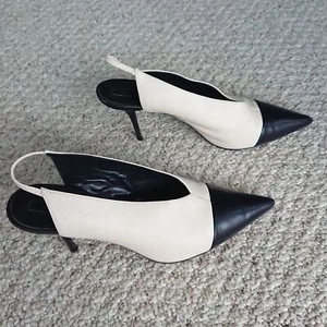 Zapatos de salón Narciso Rodriguez blanco y crema talla 38,5 - Imagen 1 de 14