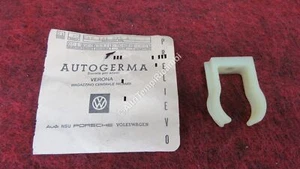046121095 CLIP ORIGNALE VOLKSWAGEN - Foto 1 di 1