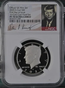 Medio dólar Kennedy S 50C 2025 NGC PF70 UCAM PRIMER DÍA DE EMISIÓN ETIQUETA DE FIRMA - Imagen 1 de 3