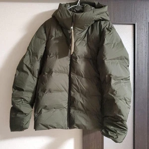 UNIQLO Seamless Down Parka XL Olive Warmth Lightweight Jacket - Picture 1 of 3