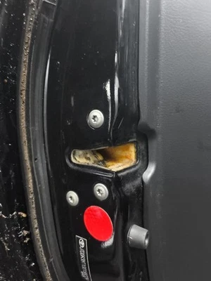 TOYOTA CELICA 1999-2005 CERRADURA PUERTA MECH (LADO PASAJERO DELANTERO) Foto 1 de 4