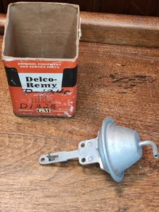 NOS Delco Remy Vacuum Advance 1116172 1962-1964 Pontiac 421 HO T/8 P/8 - Picture 1 of 4