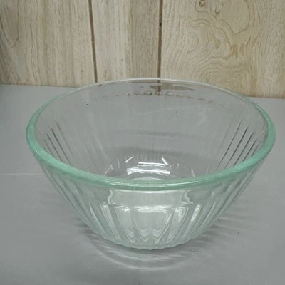 Pyrex 7401-S Ribbed Clear Glass 3-Cup 750mL Ribbed Bowl 5 3/4” Green  Tint - Image 1 of 4