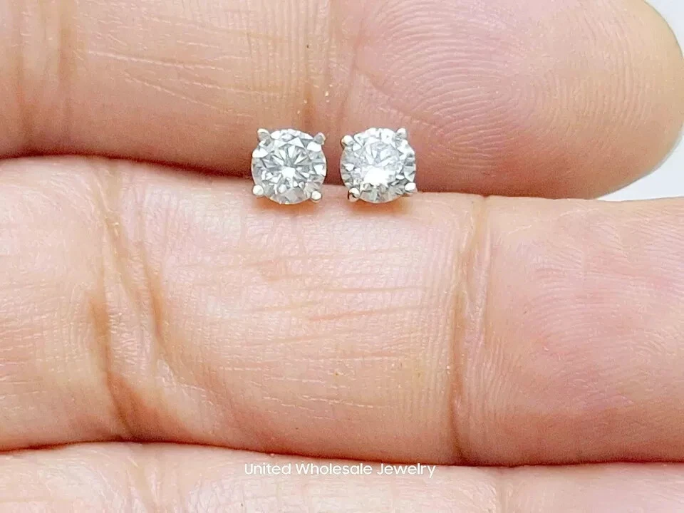 Aretes de diamantes minados naturales genuinos de 1 quilate en oro blanco sólido de 14 K Foto 1 de 4