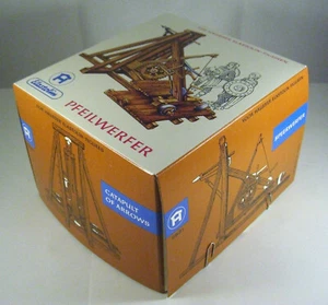 Hausser Elastolin Original Leerkarton 9881 7cm Normannen Pfeilwerfer OVP Deckel - Bild 1 von 6