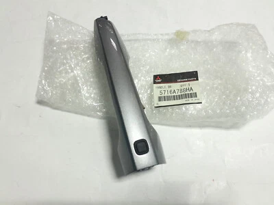 Genuine Mitsubishi Outlander 2022-24 Front Right Door Outside Handle 5716A788HA Foto 1 de 4