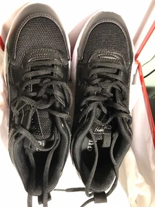 NIB Woman's Black Guess Nadean 5 Shoes - Picture 1 of 8