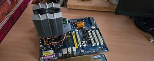 Placa madre ASRock 939Dual-SATA2 + CPU AMD Athlon 3200+ y 2 GB de RAM - Imagen 1 de 23