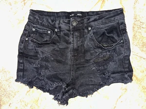 ALMOST FAMOUS FESTIVAL SHORTS WOMENS SIZE 3 - Picture 1 of 2