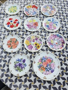Royal Albert Queen Mothers Favourite Flowers By Sara Anne Schofield Plates X 11 - Picture 1 of 17