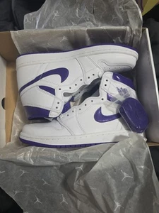 Deadstock Size 10 Womens / 8.5 Mens - Air Jordan 1 Retro High Court Purple White - Picture 1 of 2