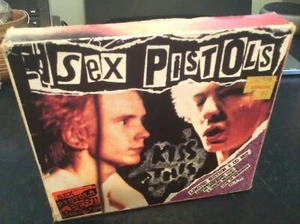 Sex Pistols : Kiss This + Live in Trondheim, Limited Edition double CD - Picture 1 of 2