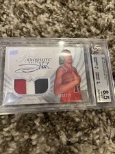 Exquisite Rookie Joakim Noah ￼on Card Auto Tri Color Patch /225