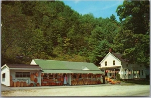 1963 Bennington, Vermont Postcard "ROCK MAPLE GIFT SHOP" / Route 7 Roadside - Picture 1 of 2