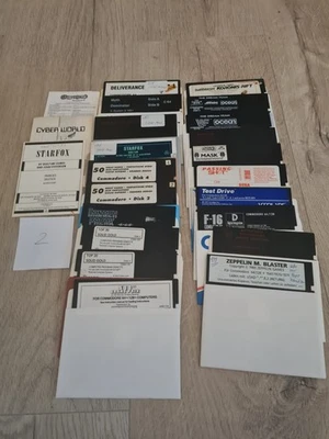 20 Original Disketten C64 Commodore 64 5,25" - Bild 1 von 3