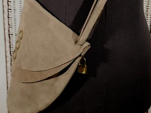 Borsa a mano vintage verde muschio pelle scamosciata ottone sfoderata borsa in pelle - Foto 1 di 6