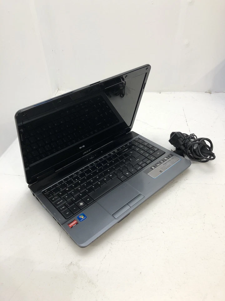 Acer Aspire 5532 Laptop - 1.60GHz - 4GB RAM - 160 HDD - Keys Faulty - No RAM CVR - Image 1 of 4