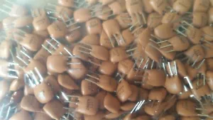 Ceramic Resonator 8MHZ 3 PIN ZTT8.00MT MEC 500pcs - Picture 1 of 3