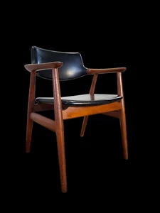 Teak Schreibtischstuhl von Glostrup 1960er / Schwarz Leder / Svend Aage Eriksen - Bild 1 von 24