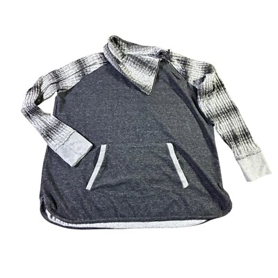 Maurices Pullover Sweatshirt Quarter Zip Pouch Pocket Comfy Casual Size 1 - Image 1 of 4