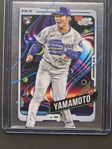 2024 Topps Chrome Cosmic Yoshinobu Yamamoto Rookie Card RC - #125 LA Dodgers - Bild 1 von 2
