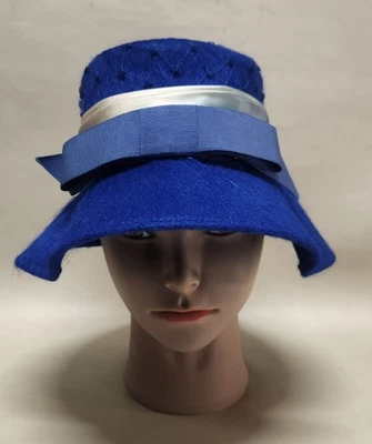 Vintage 1960's Gage Blue Felt Peach Basket Hat Light Blue Grosgrain Ribbon Band - Image 1 of 4