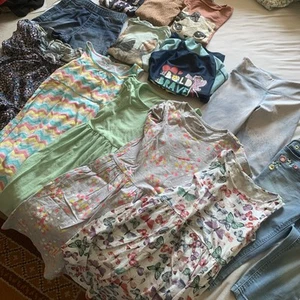 Kleiderpaket Mädchen Sommer 122 128, 14 Teile - Bild 1 von 3