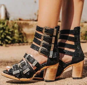 NEW Freebird Brooklynn Sandals Booties Women's Size 10 Black Snake Sold Out! - Picture 1 of 9