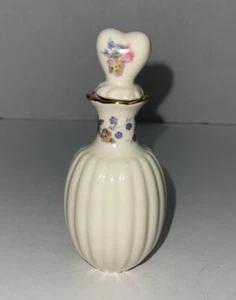 Vintage Lenox Perfume Bottle Ribbed base Floral Accent 4 3/4" Tall - Bild 1 von 10