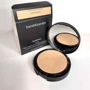 bareMinerals Barepro 16HR Skin Perfecting Powder Foundation LIGHT 22 COOL - NIB - Picture 1 of 6
