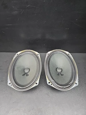 PAR DE ALTAVOCES PUERTA DELANTERA IZQUIERDA Y DERECHA INFINITI M35H M37 M56 Q70 11-19 OEM BOSE Foto 1 de 4