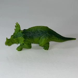 Jurassic World grüne TRICERATOPS Dinosaurier Mini Figur Spielzeug - Bild 1 von 6