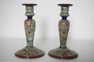 Pair Royal Doulton Lambeth Candlesticks - Art Nouveau - Louisa Wakely - c.1905 - Picture 1 of 12