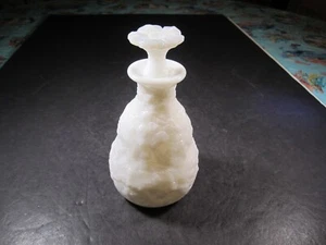 VTG Fostoria White Milk Glass Embossed Flower Pattern Perfume Bottle & Stopper - Picture 1 of 6