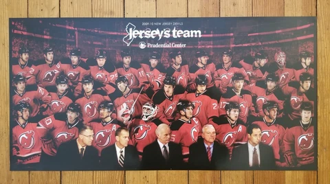 New Jersey Devils 2009-2010 Team Poster, 12" x 24", NEW Cover