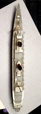 MINI BARCO TRI-ANG VINTAGE "QUEEN ELIZABETH" Nº M702 Foto 1 de 4