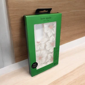 Kate Spade New York Samsung Galaxy S24+ Antimicrobial Hollyhock Cream Case - New - Picture 1 of 4