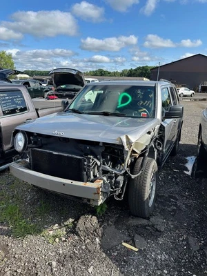 07 08 09 10 11 12 13 14 15 16 17 JEEP PATRIOT Strut Assembly Right Foto 1 de 4