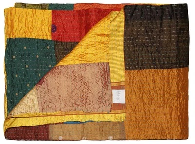 Taj Hotel Kantha Silk Blend Throw | Multi05 | 50"x70" Foto 1 de 3