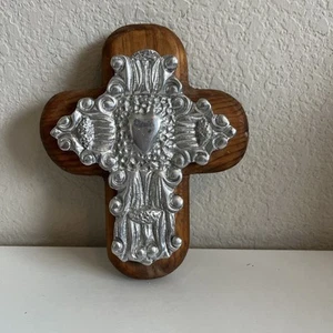 Crucifix Wall Cross Wood & Pewter Metal Heart Christ Christian Decor 7.25” X 6” - Picture 1 of 8