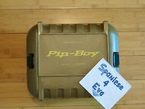Fallout 4 limited Pip-Boy Edition Xbox One with game 