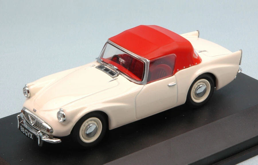 Miniature Voiture Auto 1:43 DAIMLER SP250 1960 Diecast Modélisme Statique - Photo 1/1