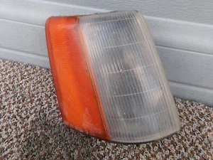 Jeep Grand Cherokee ZJ 93-98 OEM passenger Turn Signal Light  - Picture 1 of 13