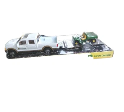 Remolque de transporte camioneta John Deere RC2 ERTL 2006 #35493 Foto 1 de 4