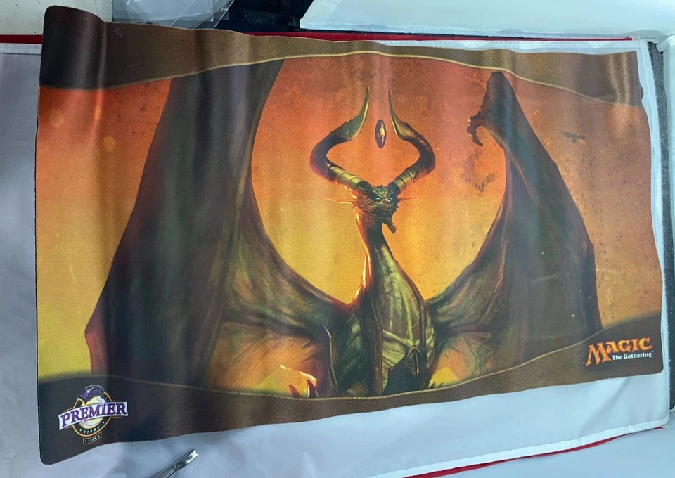 MTG Nicol Bolas Premier Conflux Playmat - Image 1 of 1