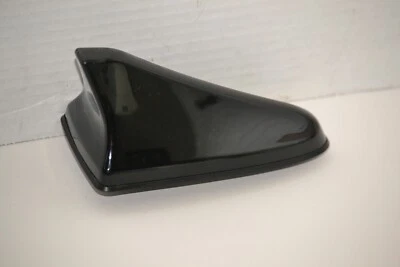 2019-2022 KIA FORTE ЗАДНЯЯ КРЫША ВЕРХНЯЯ УСТАНОВЛЕННАЯ АНТЕННА С АКУЛЬИМИ ПЛАВНИКАМИ ЧЕРНАЯ ОТ ОРИГИНАЛЬНОГО ПРОИЗВОДИТЕЛЯ - Изображение 1 из 4