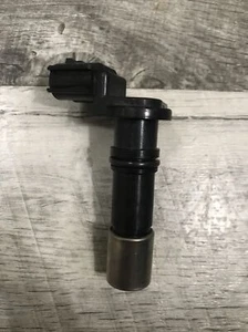 2006-2012 Lexus IS350 IS250 Crankshaft Position Sensor - Picture 1 of 5
